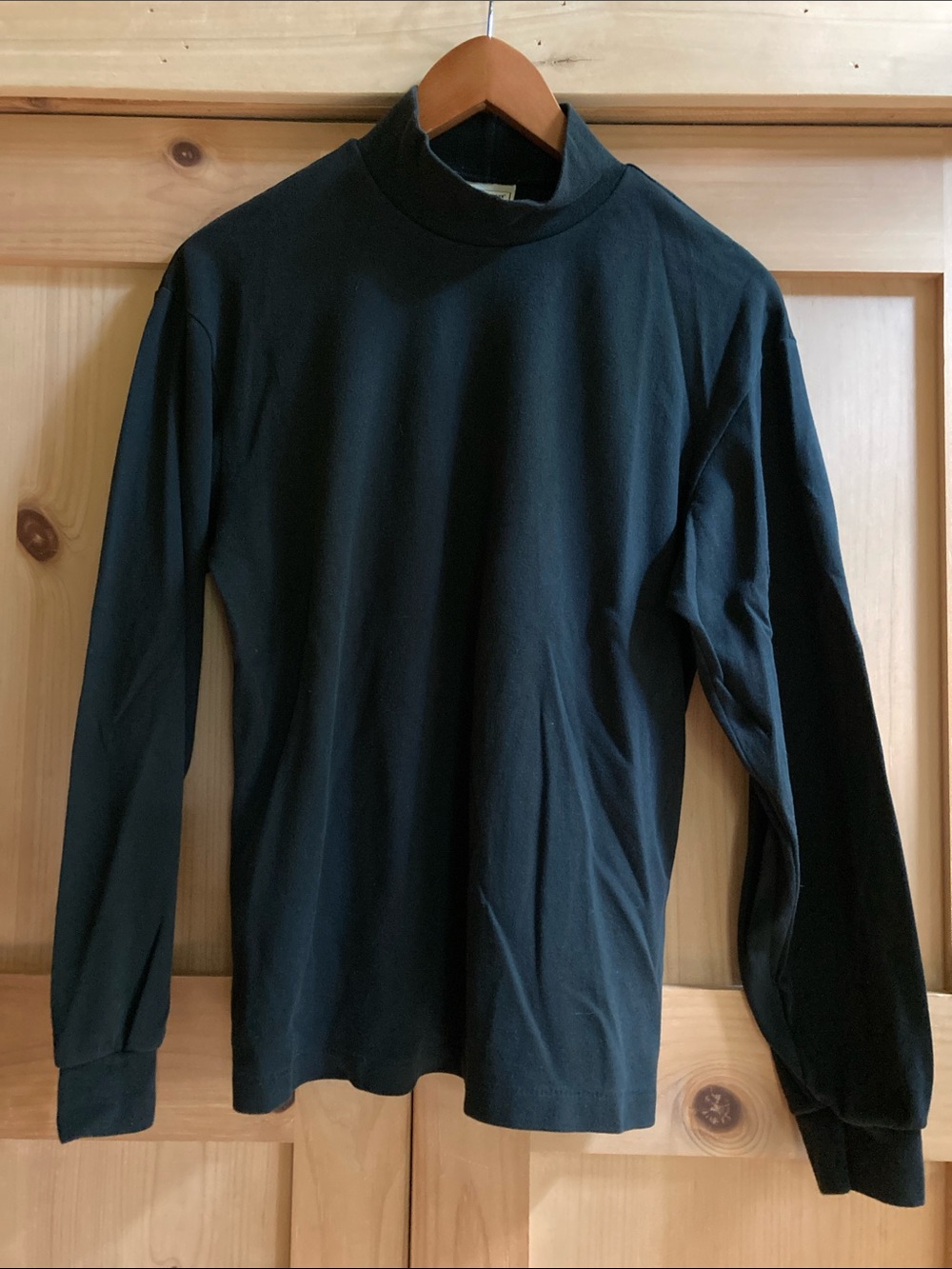 Vintage L.L. Bean Black Cotton Mock-Neck Long Sleeve Shirt